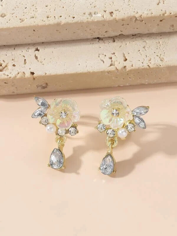 Silver pin pearl earings
