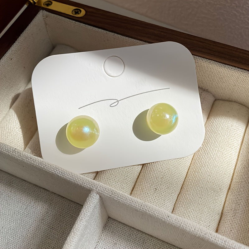 Pearl Holographic Studs