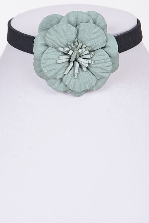 Velvet Flower Choker