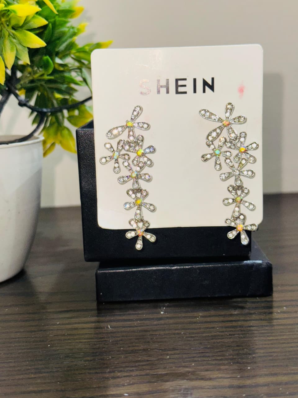 Crystal Flower Earings