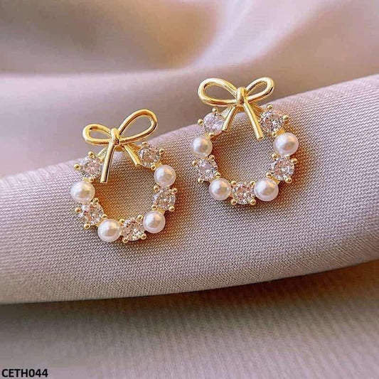 Bow Pearl Studs