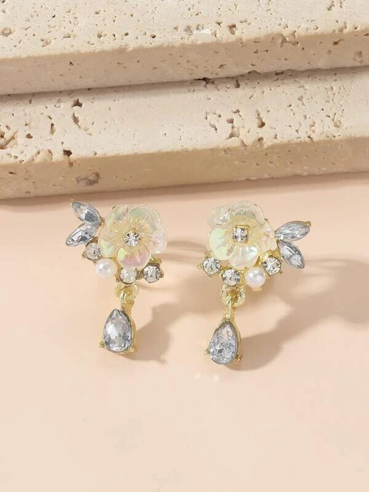 Silver pin pearl earings