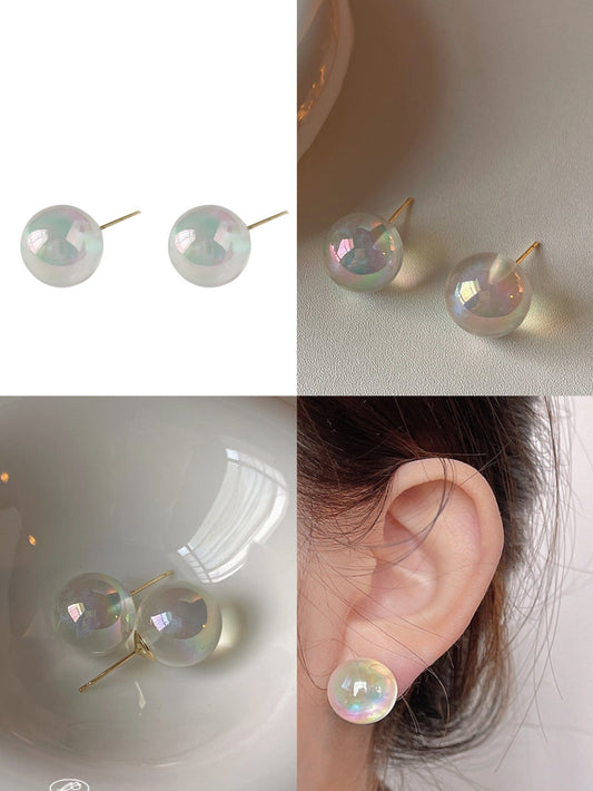 Pearl Holographic Studs