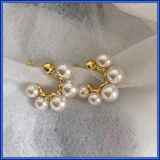 Drop Pearl studs