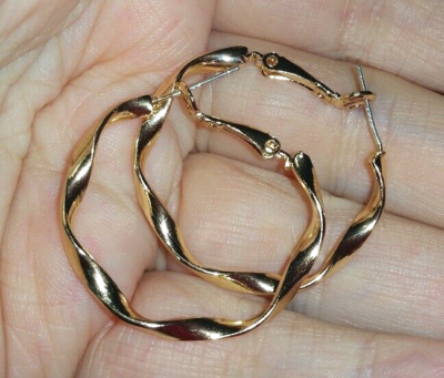 Twisted Hoops