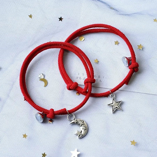 Magnetic charm braclet