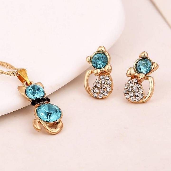 CUTE CAT STYLE SET