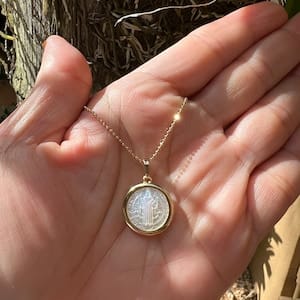 Stainless Steel White Coin pendant