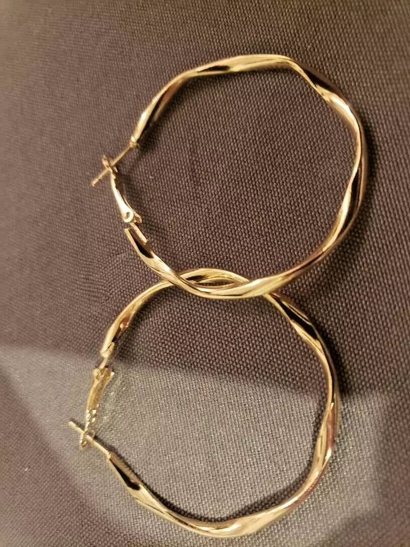 Twisted Hoops